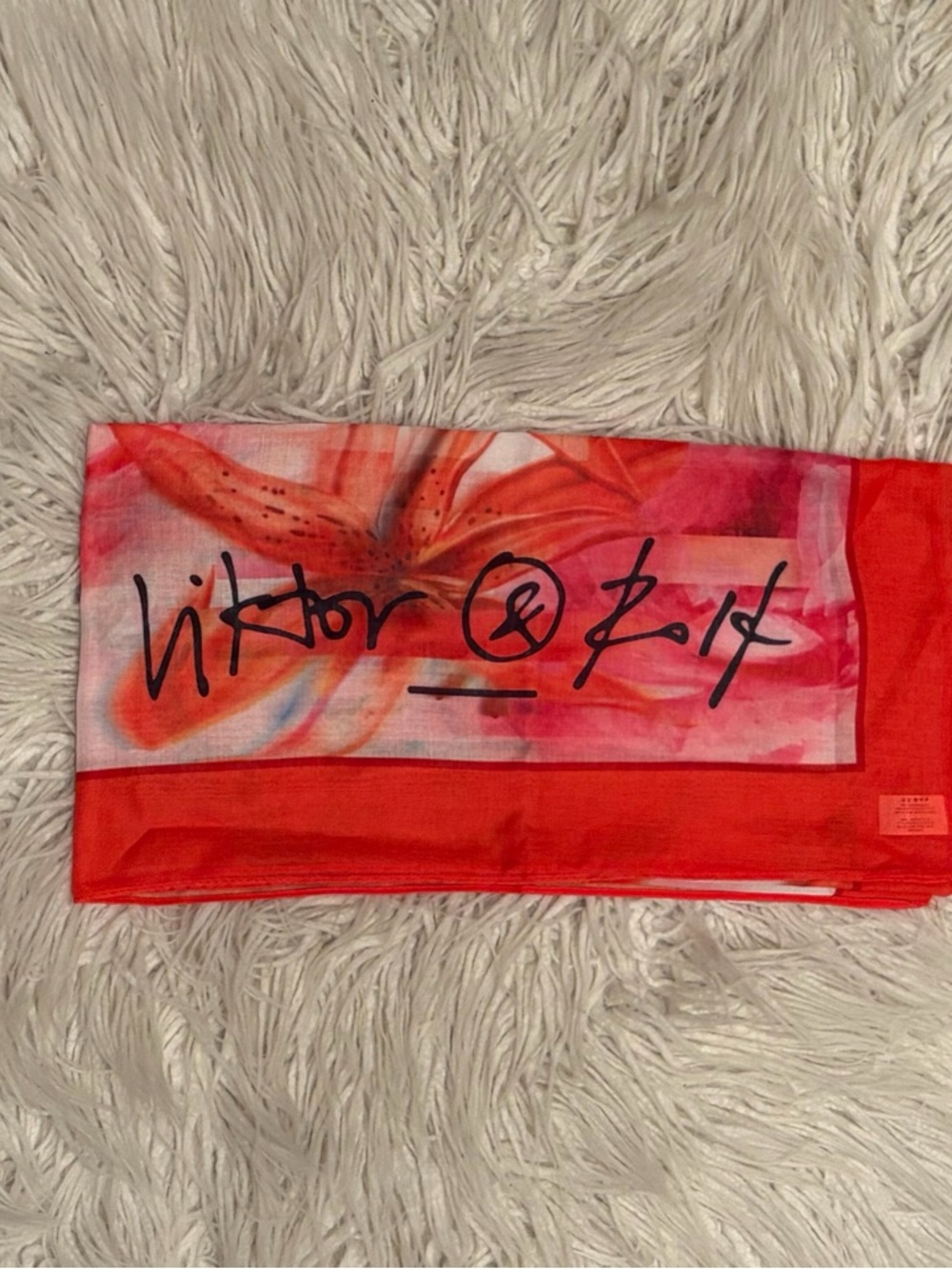 VIKTOR & ROLF Scarf - Picture 2 of 2